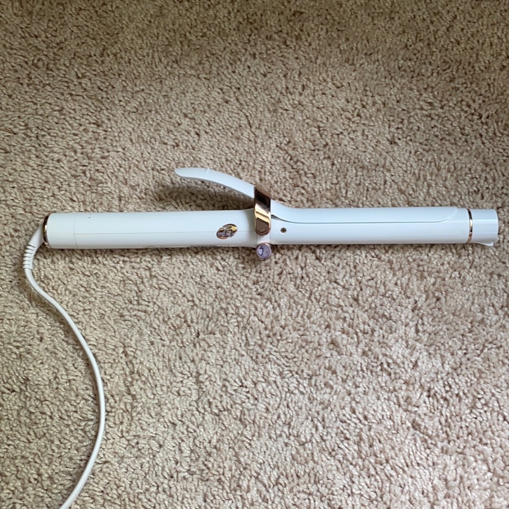1in T3 curling iron